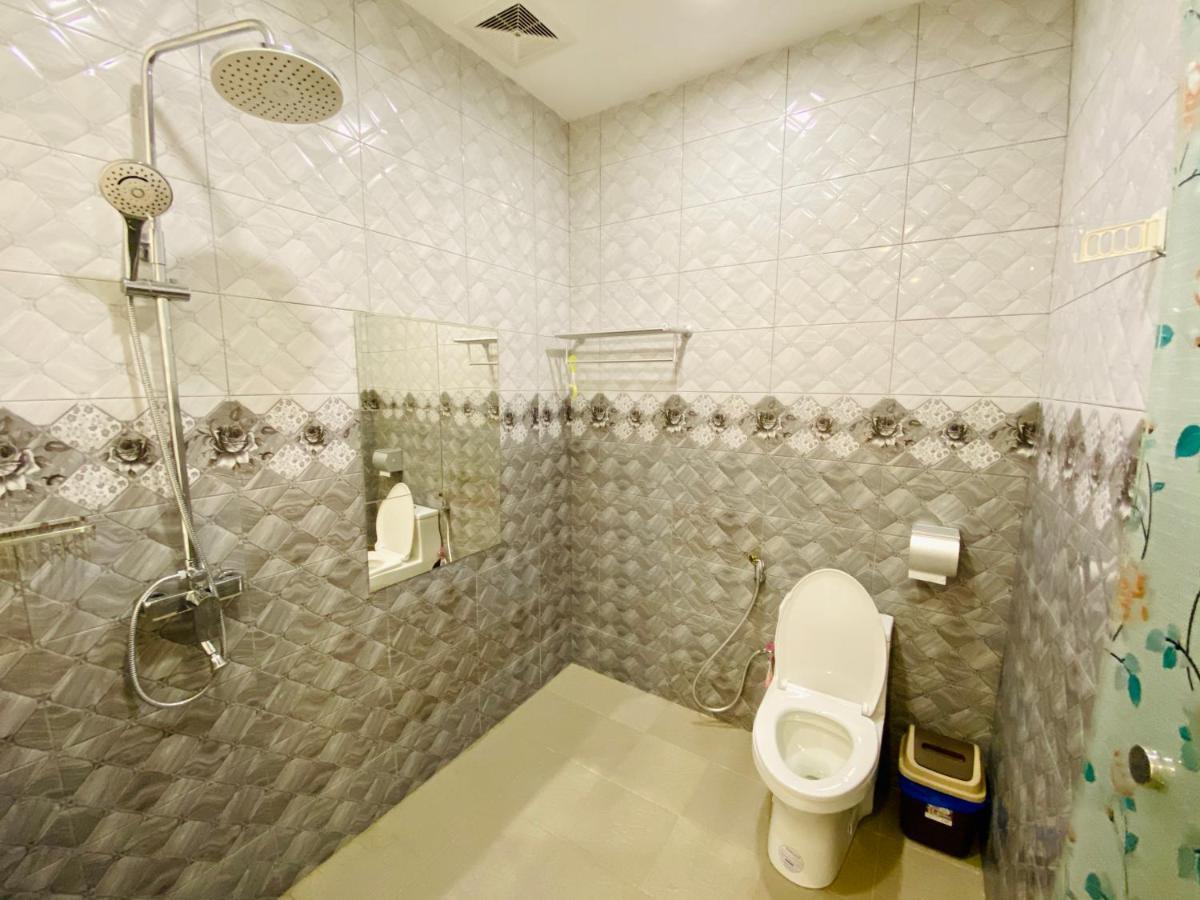 J Boutique Hotel 新张优惠 Muar Bagian luar foto